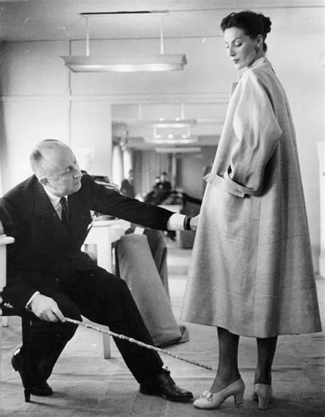 dior historia|christian dior fashion designer.